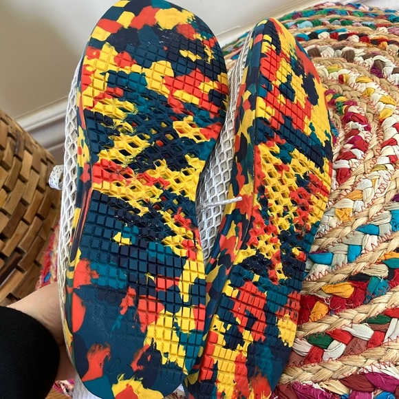 NOBULL Grey Mesh Sneakers - Picture 8 of 8